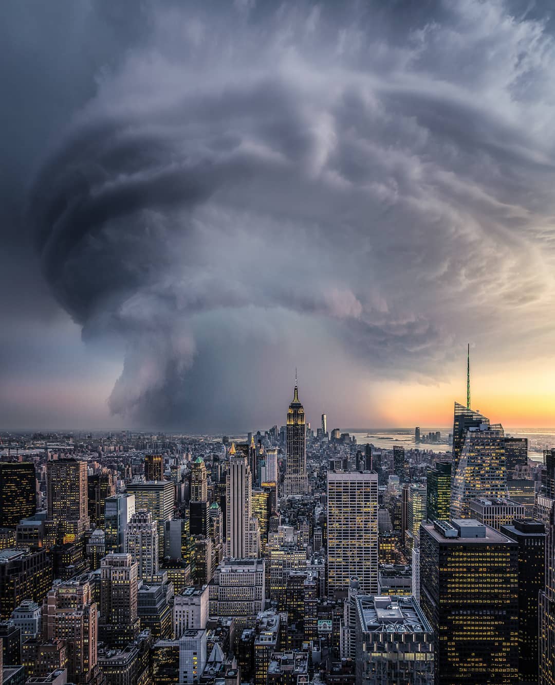 stormy weather over ESB by @shavnore