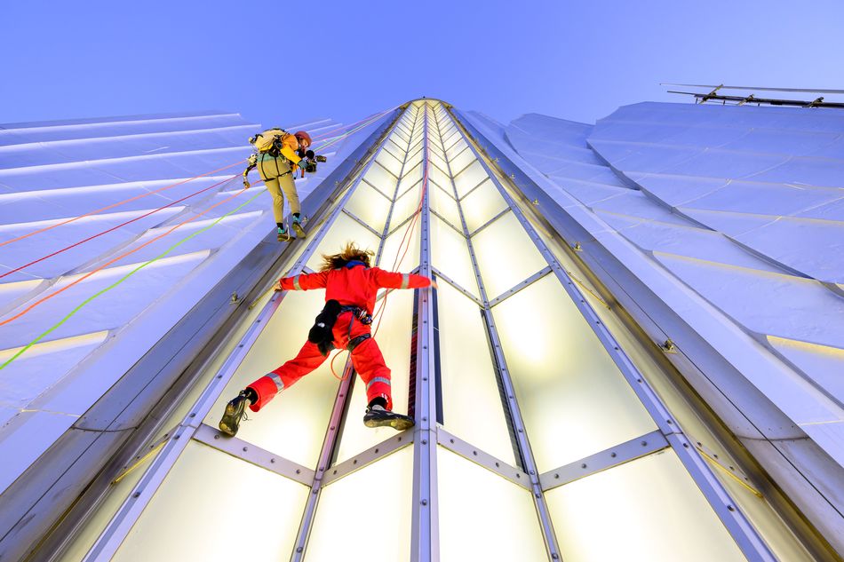 Jared Leto Scales the Empire State Building