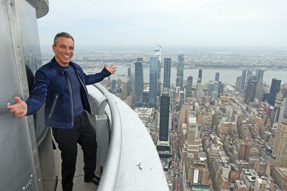 Sebastian Maniscalco on the 103rd Floor