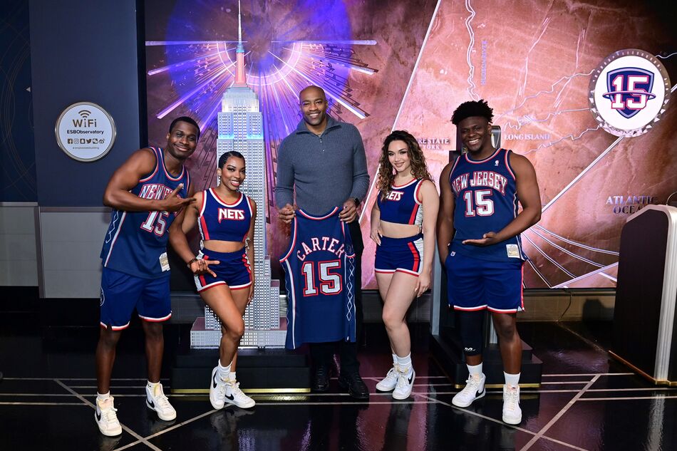 Vince Carter with Brooklynettes