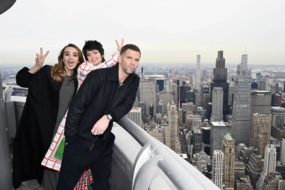 Chloe Fineman, Mikey Day and Sarah Sherman on the 103rd Floor