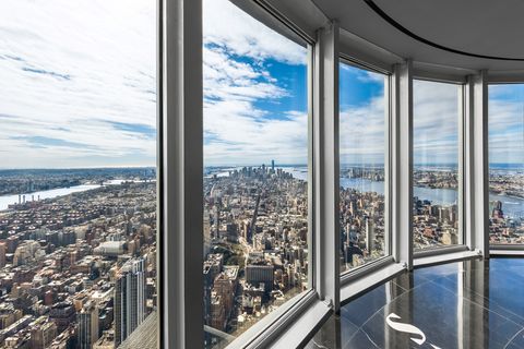 The 102nd Floor Observatory