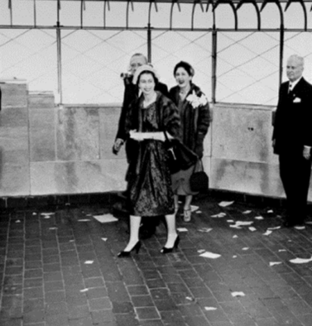 Queen-Elizabeth-II-at-the-Empire-State-Building